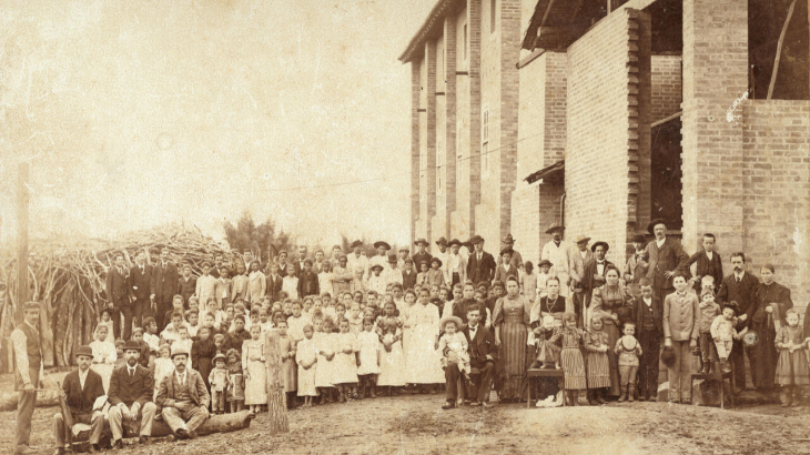 Fábrica Nossa Senhora da Ponte, em 1904 - Foto de Florentino Hansted