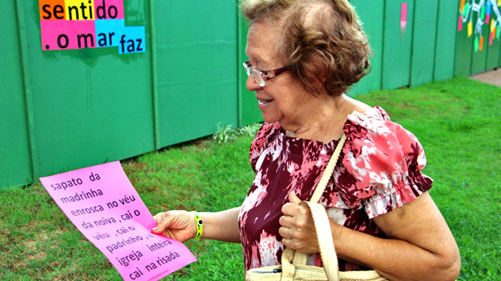 Olívia Ramos Teixeira e seu microrroteiro editado por Laura Guimarães. | Foto: Julia Parpulov