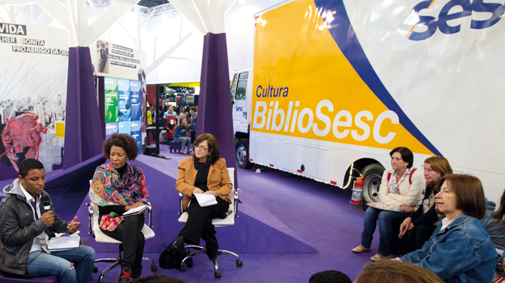 Praça de histórias, presença do Sesc na Bienal do Livro / Foto: Adalto Perin 