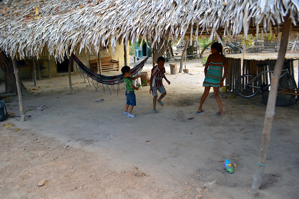 Habitar Habitat: Quilombos