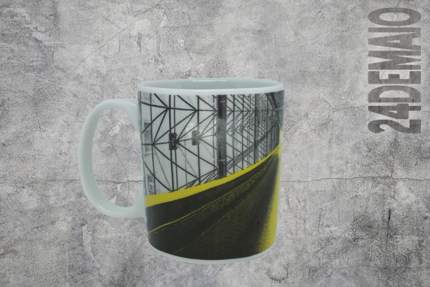 Caneca amarela