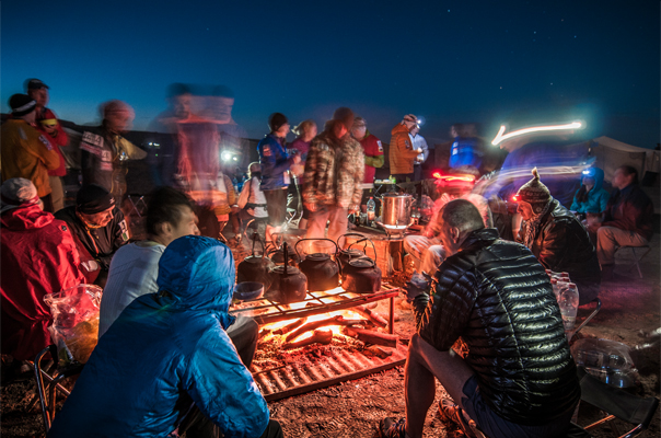 Acampamento da ultramaratona Atacama Crossing, Chile, 2013